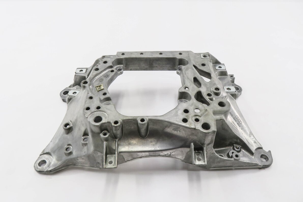 Thumbnail 3: 2017 AUDI Q7 (4M) 3.0L ENGINE - TRANSMISSION CROSSMEMBER MOUNT BRACKET