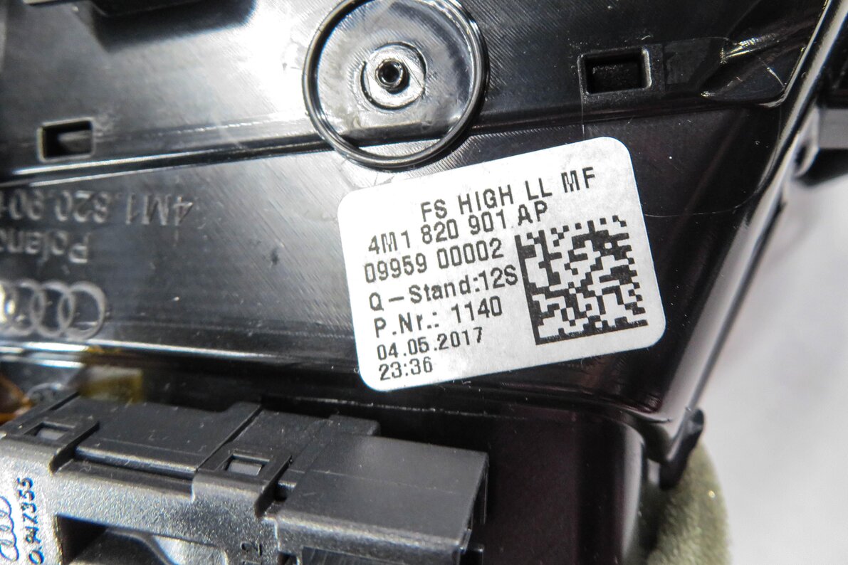 Thumbnail 6: 2017 AUDI Q7 (4M) LEFT FRONT DRIVER HEATER A/C AIR VENT w/ TRIM