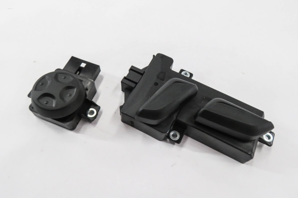 2017 AUDI Q7 (4M) LEFT FRONT DRIVER SEAT ADJUSTMENT SWITCH BUTTON