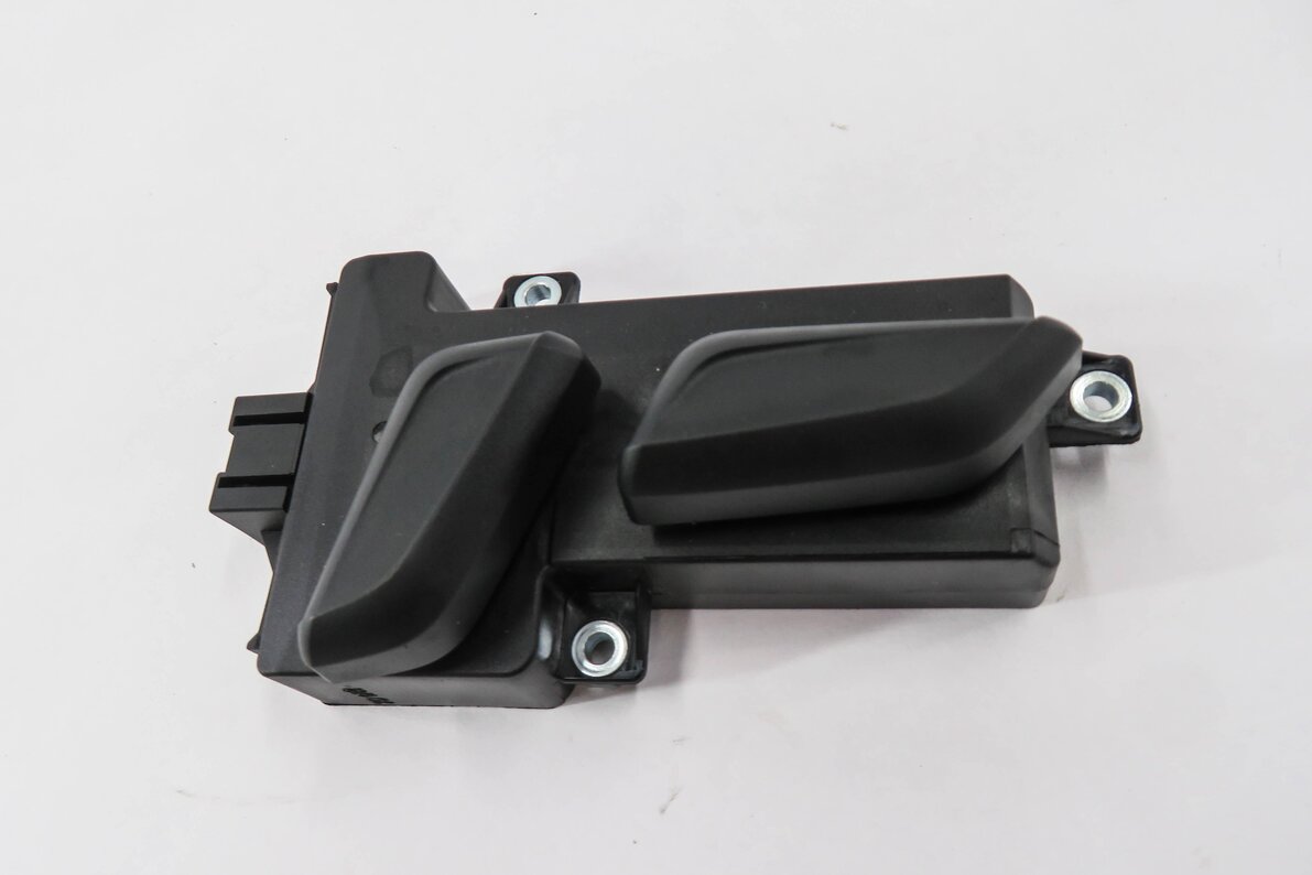 Thumbnail 5: 2017 AUDI Q7 (4M) LEFT FRONT DRIVER SEAT ADJUSTMENT SWITCH BUTTON