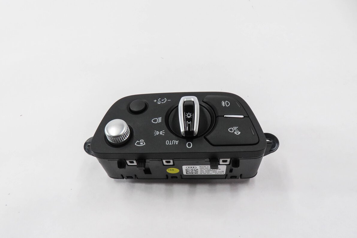 Thumbnail 3: 2016-2021 AUDI A4 A5 Q7 S4 RS5 S5 Q7 (B9 F5 4M) HEADLIGHT SWITCH