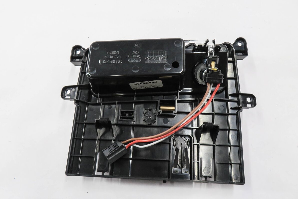 Thumbnail 4: 2017 AUDI Q7 (4M) FRONT CENTER CONSOLE STORAGE TRAY COMPARTMENT