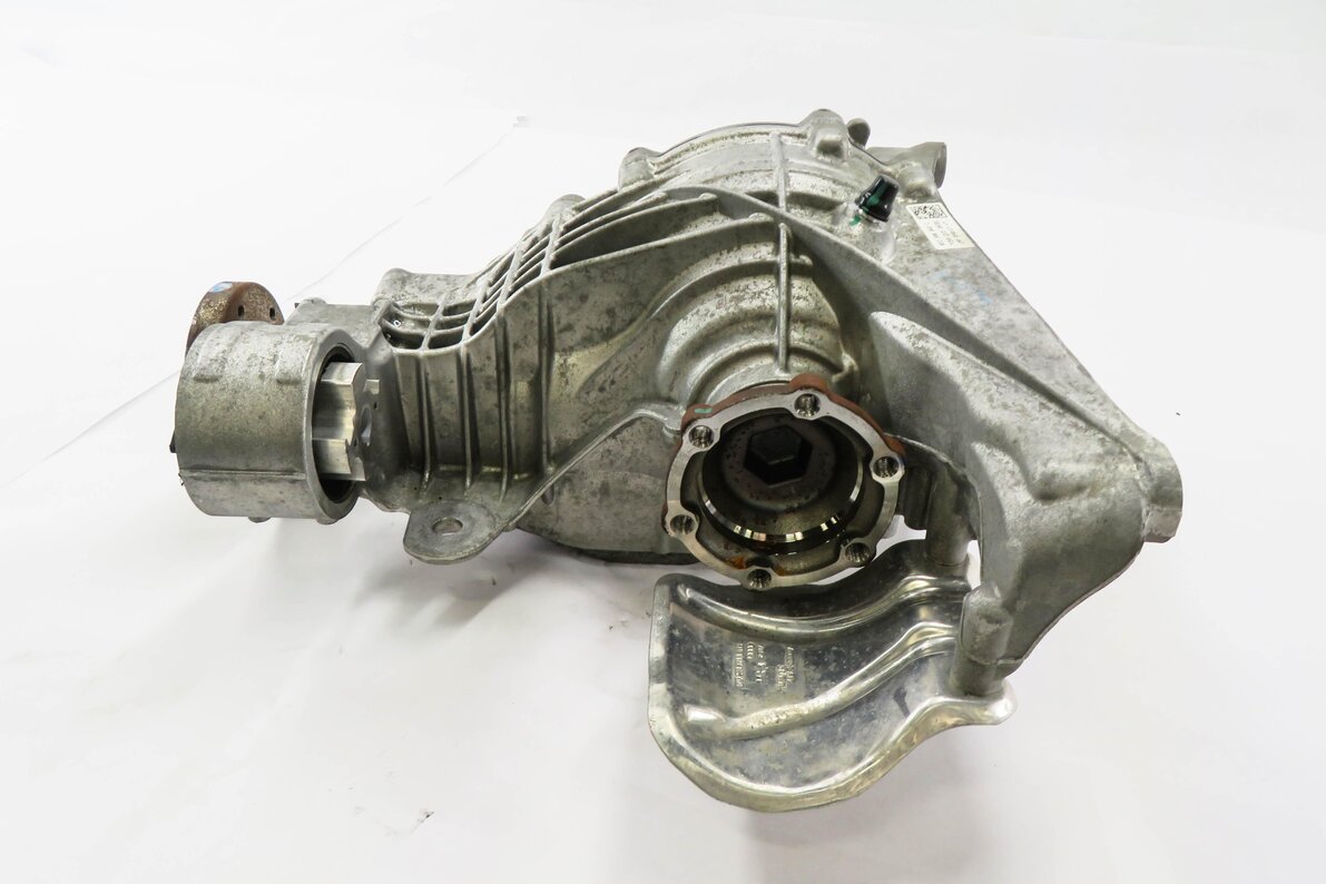 Thumbnail 3: 2017-2020 AUDI Q7 (4M) REAR DIFFERENTIAL GEAR CARRIER (QCD)