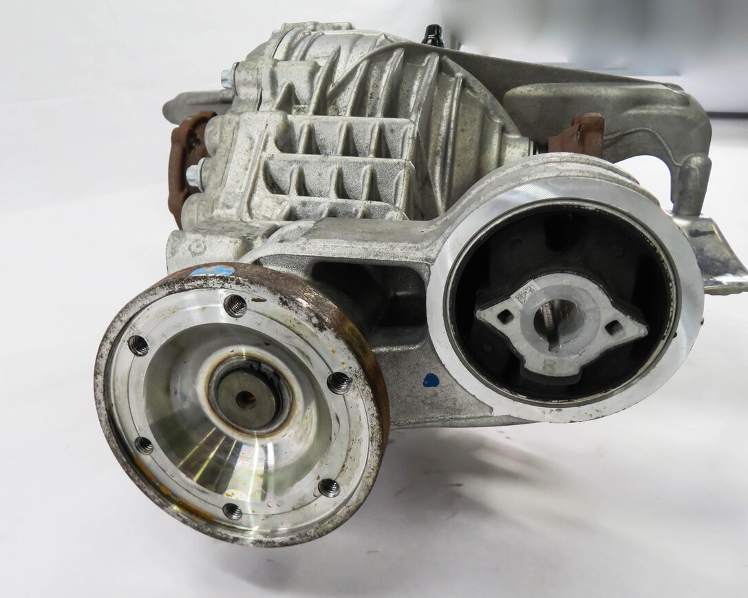 Thumbnail 6: 2017-2020 AUDI Q7 (4M) REAR DIFFERENTIAL GEAR CARRIER (QCD)
