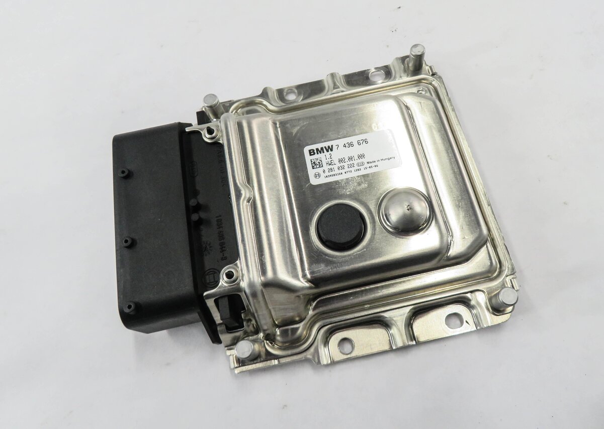 2014-2017 BMW 328D 535D X3 X5 (F10 F15 F25 F30) DEF DIIESEL EMISSIONS MODULE