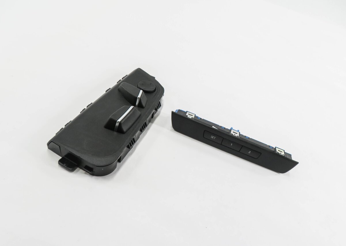 2015 BMW 535i (F10) LEFT FRONT DRIVER MEMORY SEAT ADJUSTMENT SWITCH