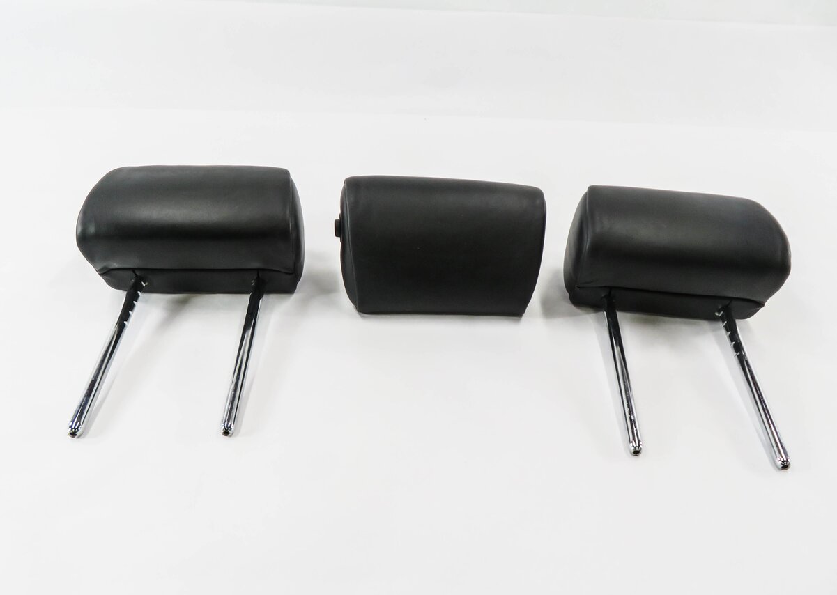 Thumbnail 2: 2015 BMW 535i (F10) REAR SEAT HEADREST SET-3 (BLACK LEATHER)