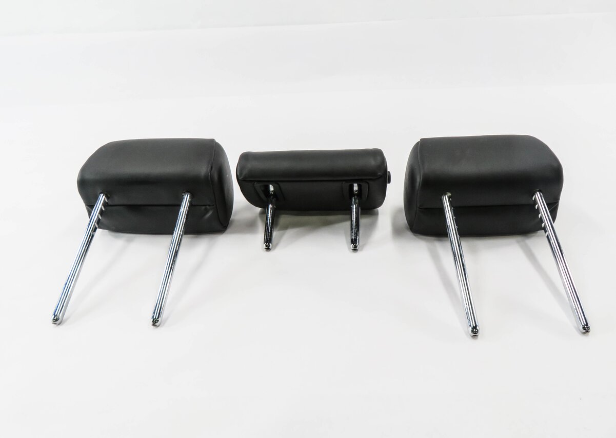 Thumbnail 5: 2015 BMW 535i (F10) REAR SEAT HEADREST SET-3 (BLACK LEATHER)