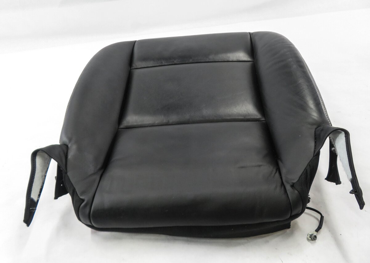 Thumbnail 2: 2015 BMW 535i (F10) PASSENGER - LOWER BOTTOM HEATED SEAT CUSHION (BLACK LEATHER)
