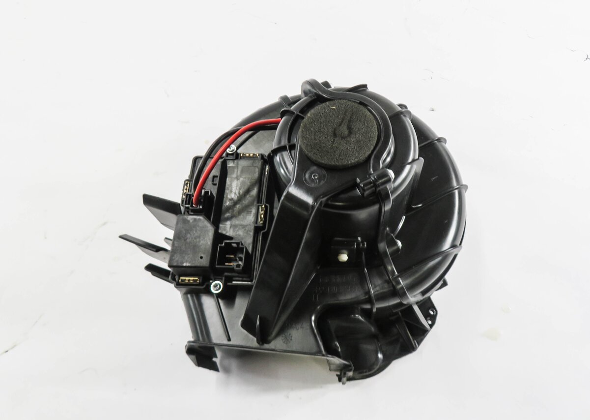 Thumbnail 3: 09-18 BMW 528i 535i 550i 640i M6 740i 750i 760i (F01 F06 F10 F12) BLOWER MOTOR