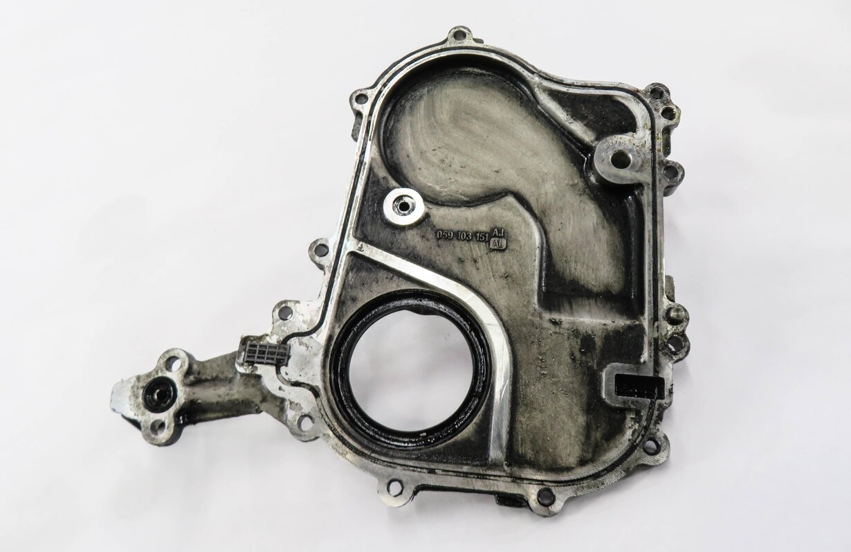 Thumbnail 3: 2012 AUDI Q7 (4L) 3.0L CATA DIESEL ENGINE FRONT CRANK CRANKSHAFT SEAL FLANGE