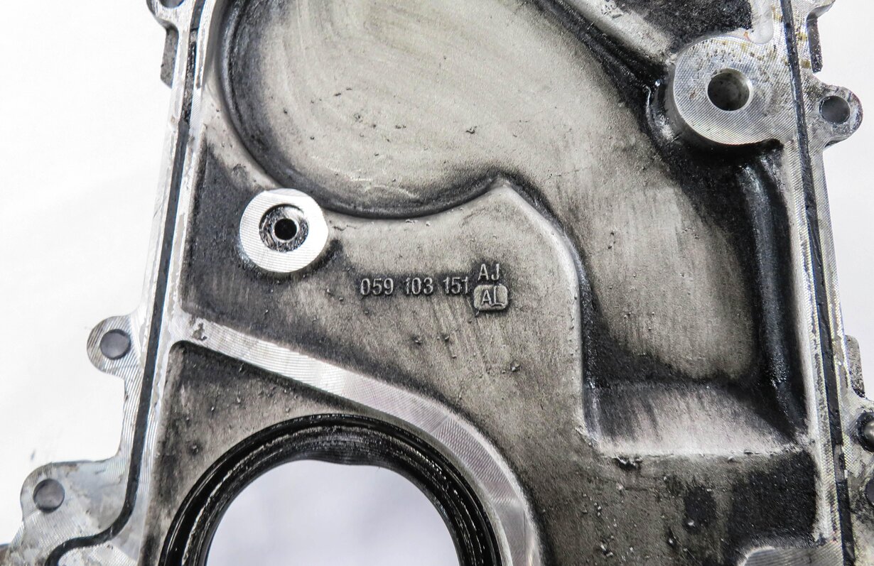 Thumbnail 4: 2012 AUDI Q7 (4L) 3.0L CATA DIESEL ENGINE FRONT CRANK CRANKSHAFT SEAL FLANGE