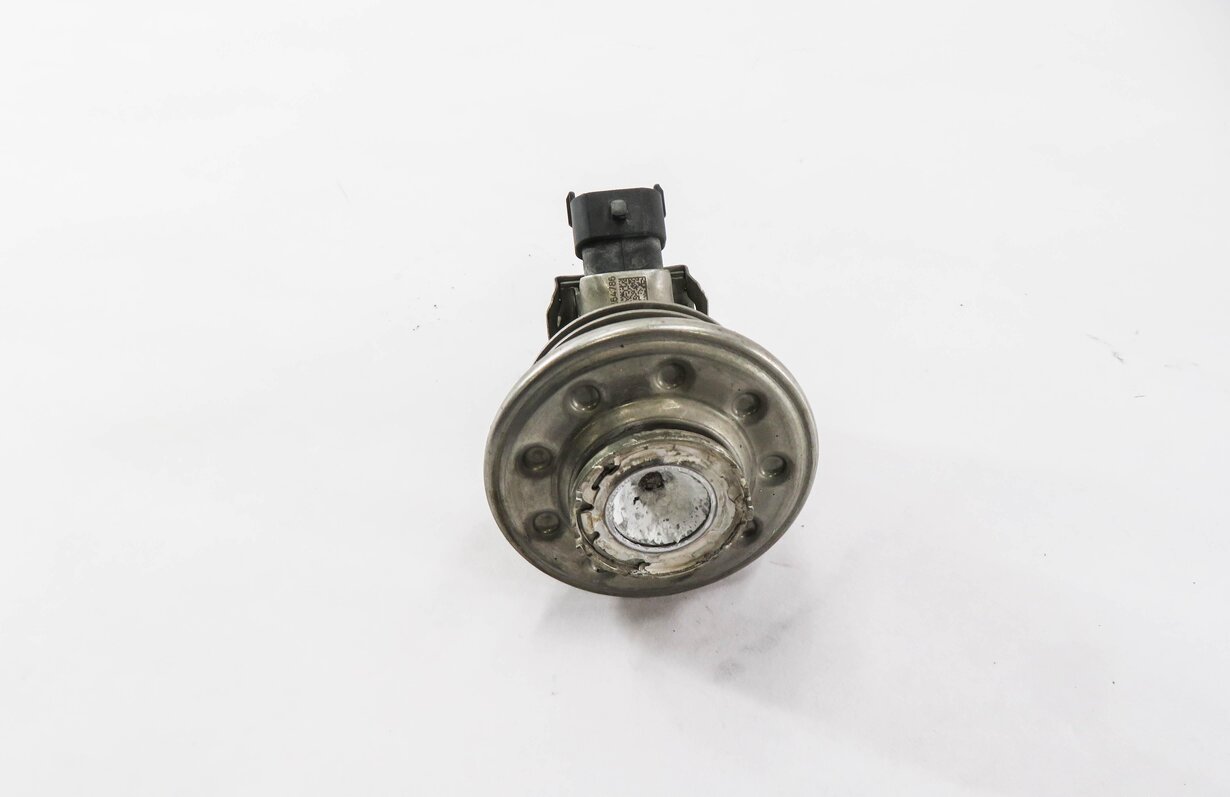 Thumbnail 3: 2012 AUDI Q7 4L 3.0L CATA DIESEL ENGINE DEF EMISSION FLUID INJECTOR NOZZLE