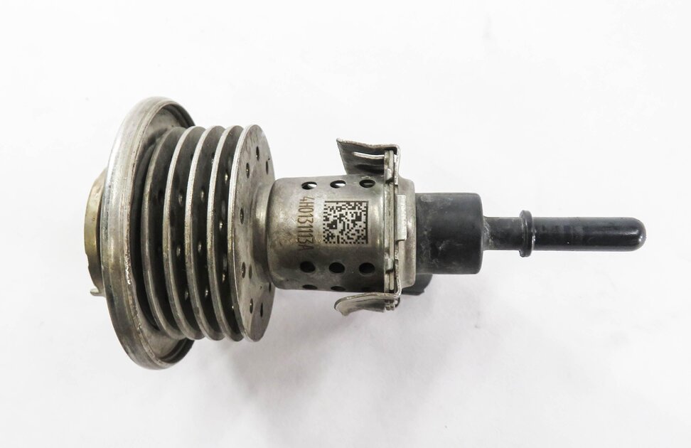 Thumbnail 4: 2012 AUDI Q7 4L 3.0L CATA DIESEL ENGINE DEF EMISSION FLUID INJECTOR NOZZLE