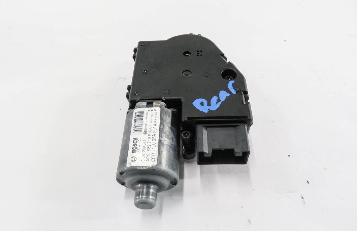 Thumbnail 2: 2007-2014 AUDI Q7 (4L) POWER SUNROOF / WINDOW SHADE ADJUST MOTOR