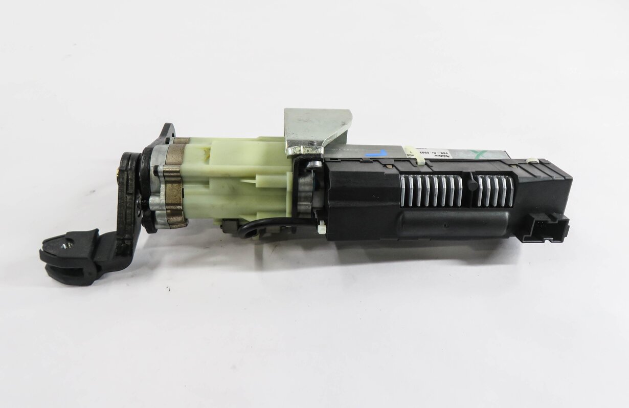 Thumbnail 3: 2012 AUDI Q7 (4L) LEFT DRIVER SIDE REAR TRUNK LIFT GATE ASSIST MOTOR