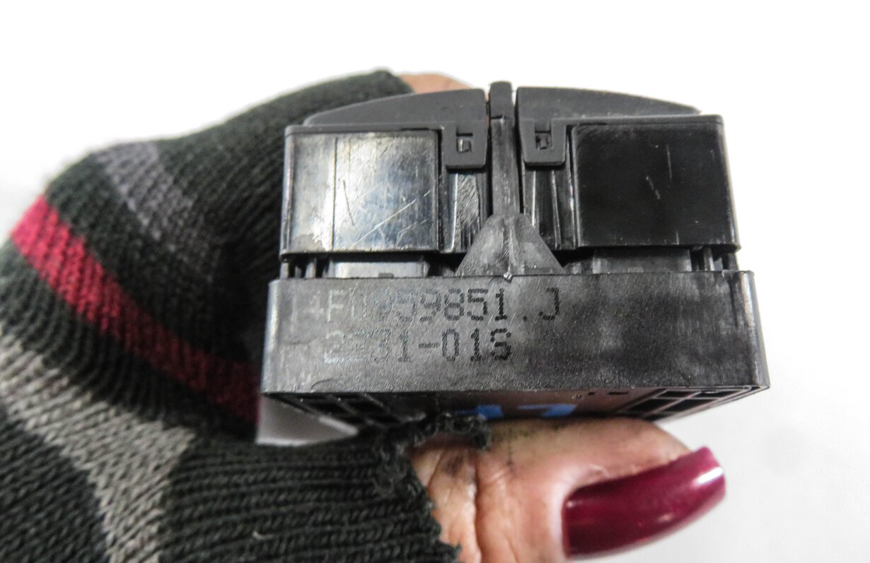 Thumbnail 5: 2011-2015 AUDI Q7 (4L) LEFT DRIVER MASTER POWER WINDOW SWITCH w/ CHILD LOCK