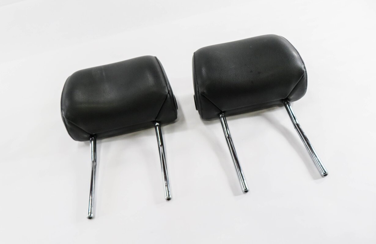 2012 AUDI Q7 (4L) FRONT LEFT & RIGHT SEAT HEADREST SET-2 (BLACK LEATHER)