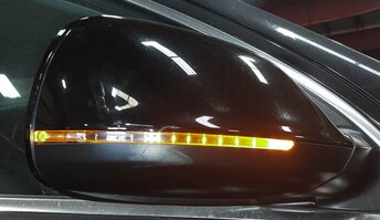 Thumbnail 2: 2010-2012 AUDI Q7 (4L) RIGHT P-FOLD AUTODIM MEMORY DOOR MIRROR (ORCA BLACK 2T)