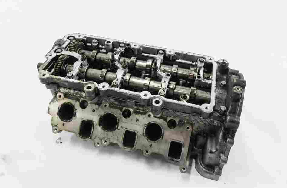 2009-2012 VW TOUAREG / AUDI Q7 (4L) 3.0L TDI DIESEL ENGINE - LEFT CYLINDER HEAD