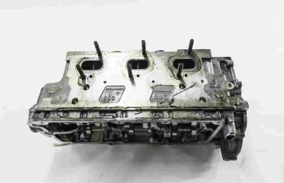 Thumbnail 5: 2009-2012 VW TOUAREG / AUDI Q7 (4L) 3.0L TDI DIESEL ENGINE - LEFT CYLINDER HEAD