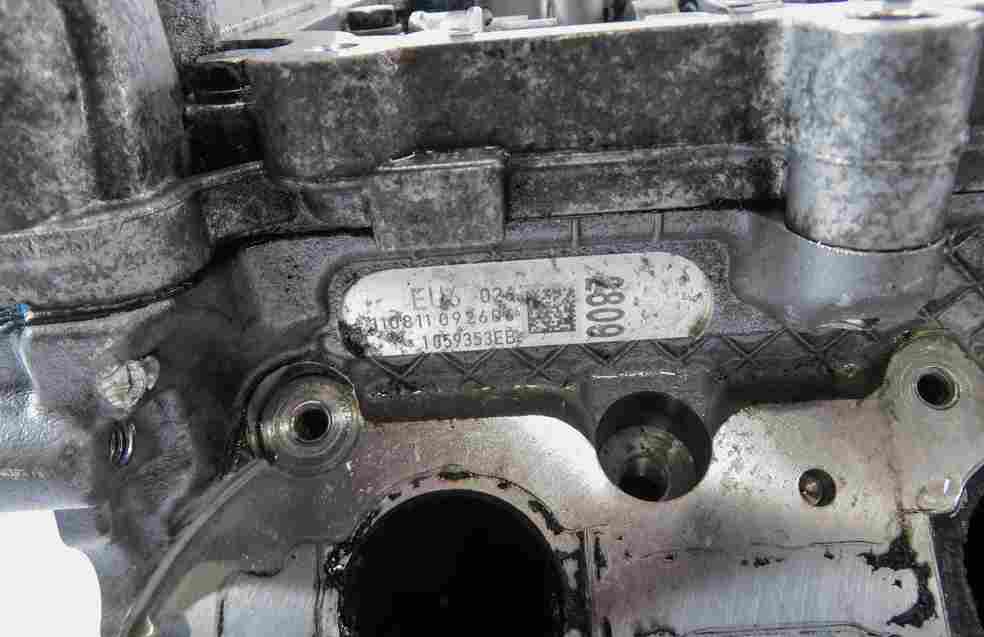 Thumbnail 7: 2009-2012 VW TOUAREG / AUDI Q7 (4L) 3.0L TDI DIESEL ENGINE - RIGHT CYLINDER HEAD