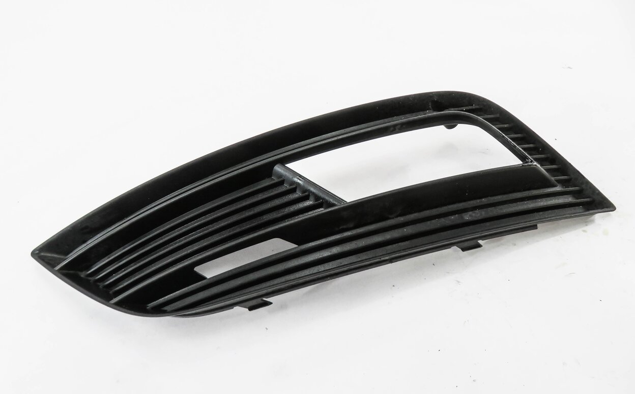 2013-2016 AUDI A4 (B8 8K) LEFT FRONT DRIVER FOGLIGHT GRILLE TRIM (S-LINE)