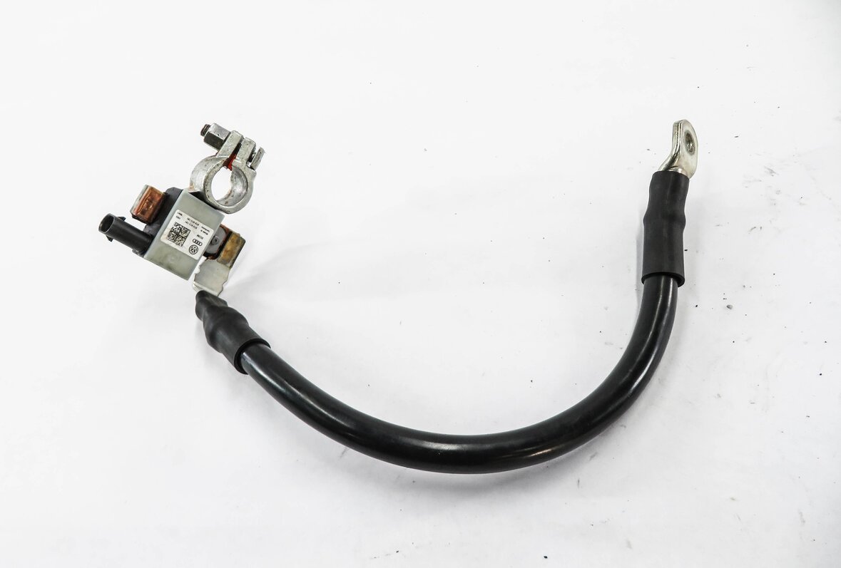 Thumbnail 4: 2014 AUDI A4 (B8 8K) NEGATIVE BATTERY CABLE