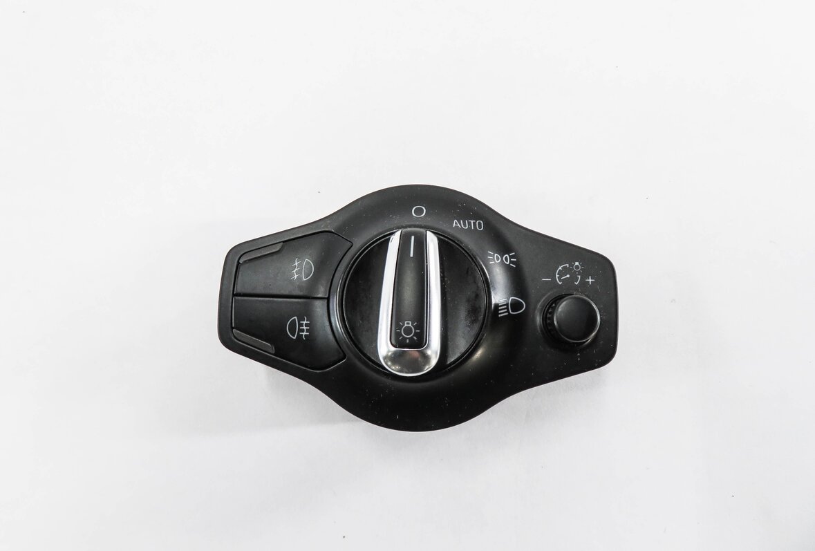 Thumbnail 2: 2014-2020 AUDI A4 ALLROAD RS5 (B8 8K 8T) HEADLIGHT SWITCH