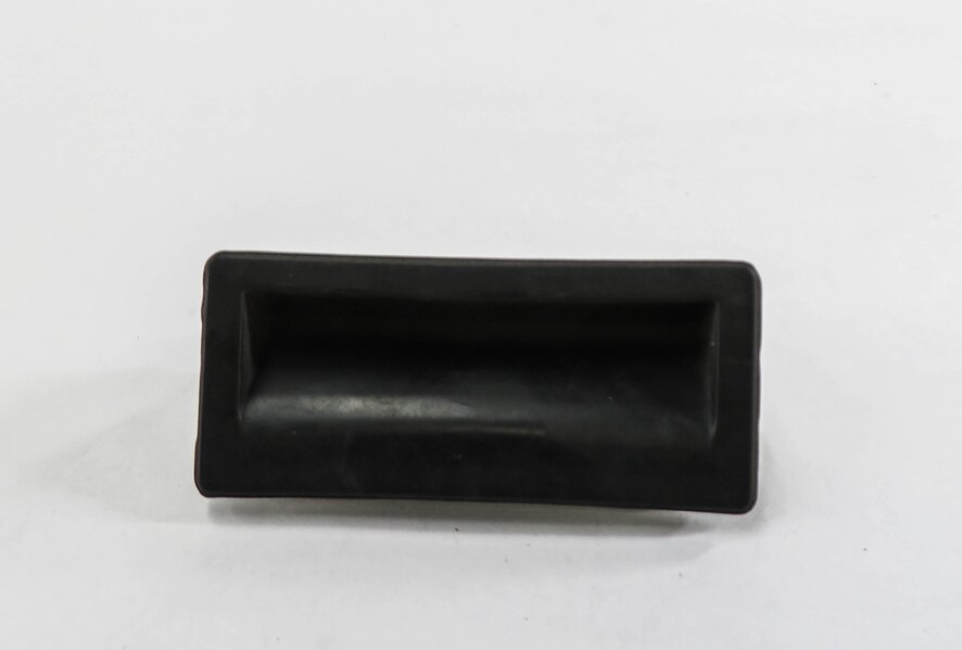 Thumbnail 2: 2014 AUDI A4 (B8 8K) REAR TRUNK HANDLE
