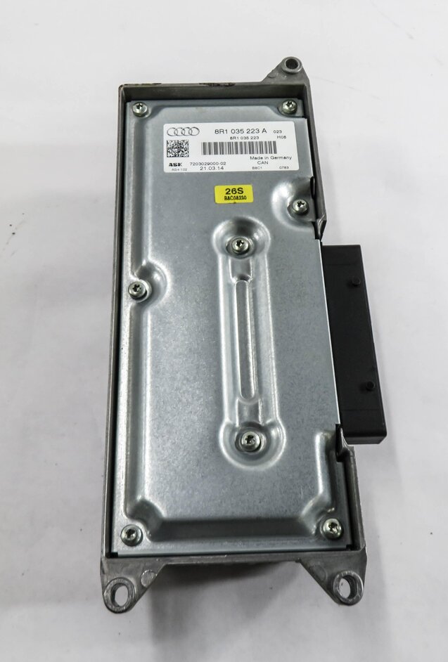 Thumbnail 3: 2013-2016 AUDI A4 S4 (B8 8K) RADIO STEREO AUDIO AMP AMPLIFIER (8UQ / 8YN)