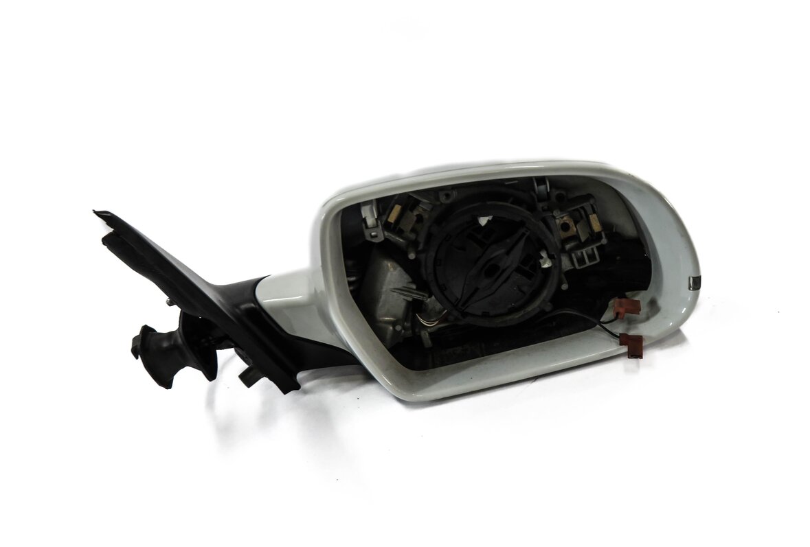 2010-2016 AUDI A4 (B8 8K) RIGHT FRONT PASSENGER HEATED DOOR MIRROR (IBIS WHITE)