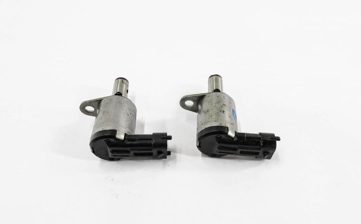 Thumbnail 2: 2010 RANGE ROVER (L322) 5.0L AJ133 V8 ENGINE - OIL PRESSURE SOLENOID SET-2