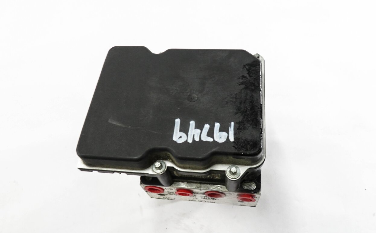 Thumbnail 4: 2010 RANGE ROVER (L322) ABS ANTI LOCK BRAKE PUMP w/ MODULE