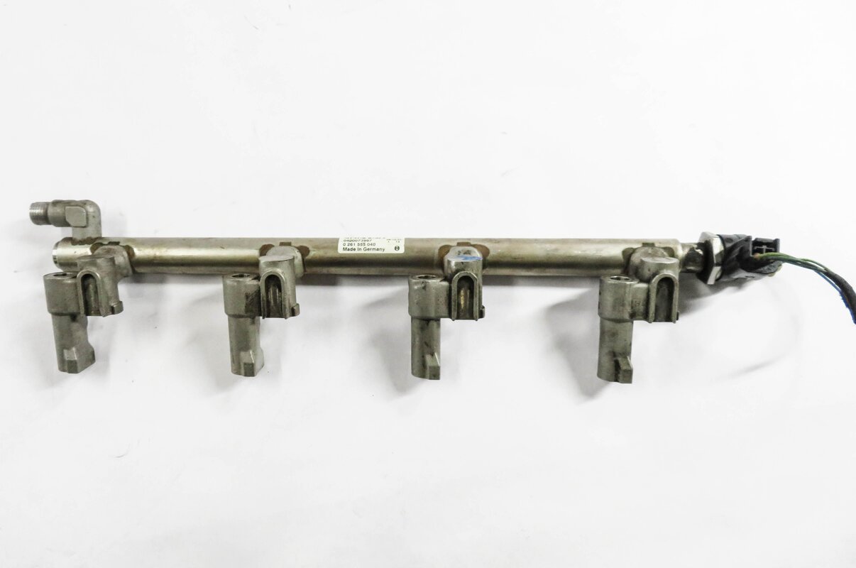 Thumbnail 6: 2010 RANGE ROVER (L322) 5.0L AJ133 V8 ENGINE - FUEL RAIL SET-2