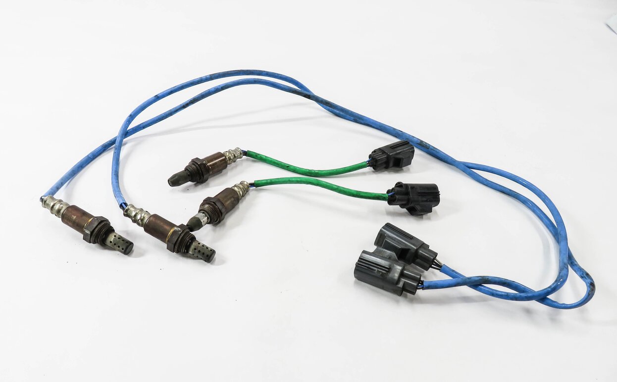 Thumbnail 2: 2010 RANGE ROVER (L322) 5.0L - PRE / POST CAT O2 OXYGEN LAMBDA PROBE SENSOR SET