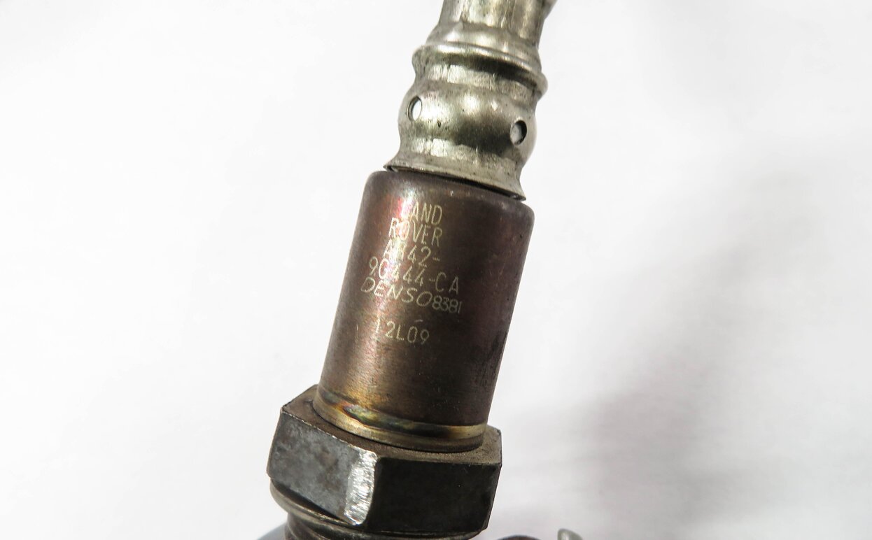 Thumbnail 5: 2010 RANGE ROVER (L322) 5.0L - PRE / POST CAT O2 OXYGEN LAMBDA PROBE SENSOR SET