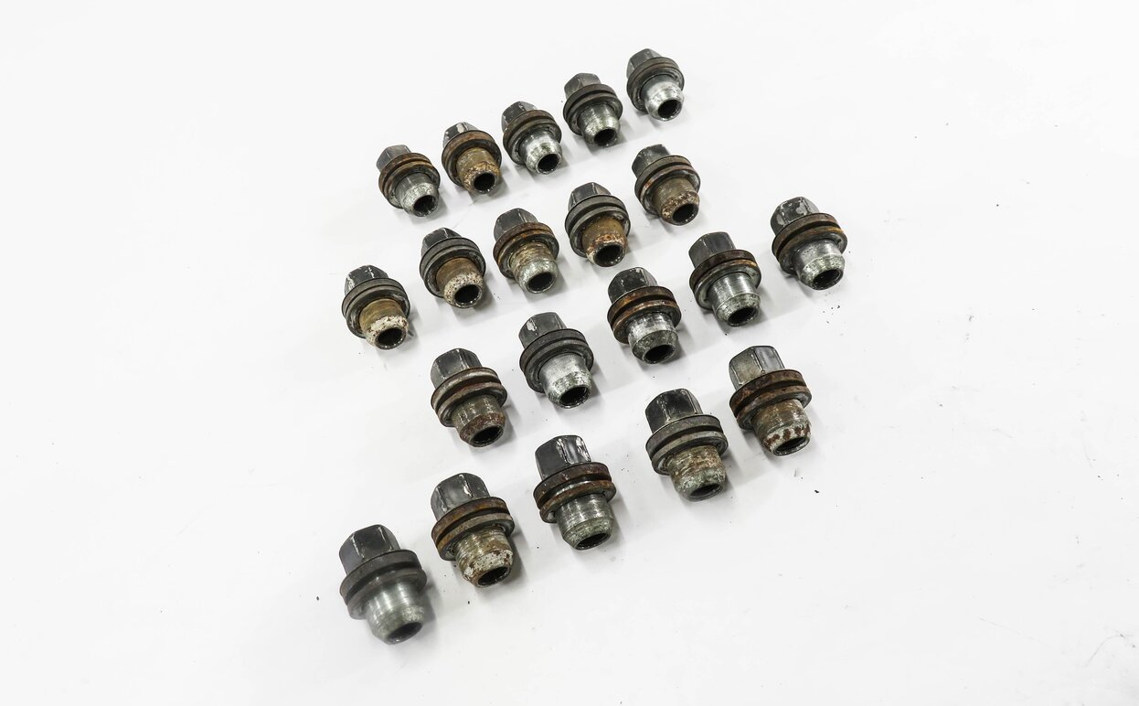 Thumbnail 3: 05-18 RANGE ROVER SPORT - LR3 - LR4 - DISCOVERY - TIRE WHEEL RIM LUG NUT SET-20