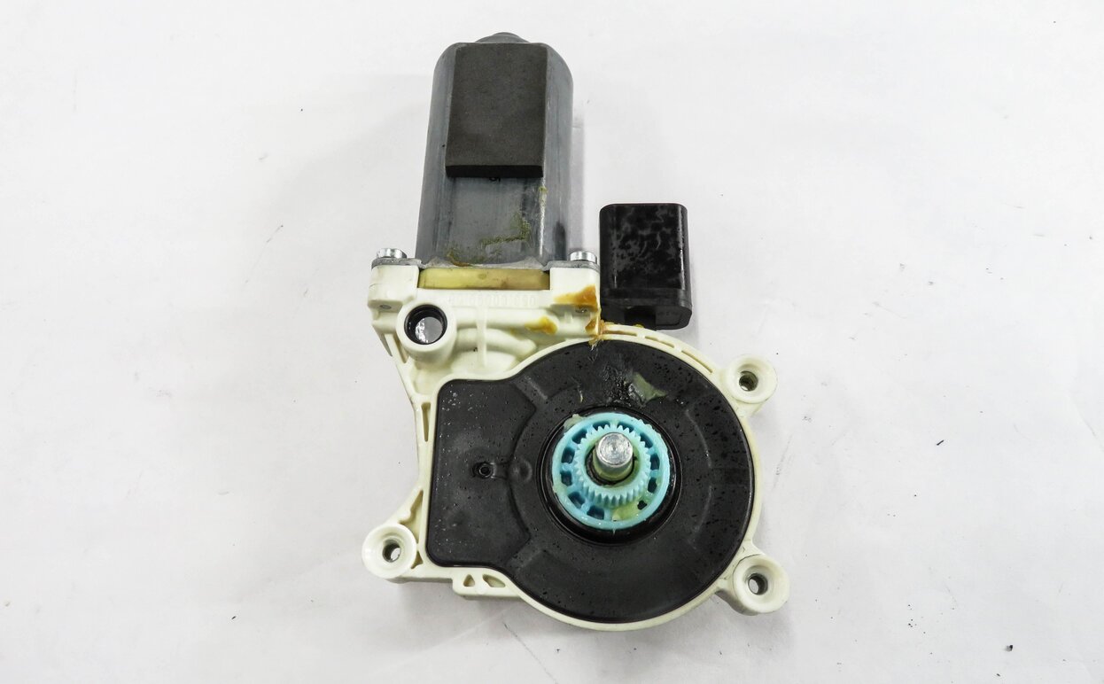 Thumbnail 3: 2010-2012 RANGE ROVER (L322) RIGHT FRONT PASSENGER DOOR POWER WINDOW MOTOR