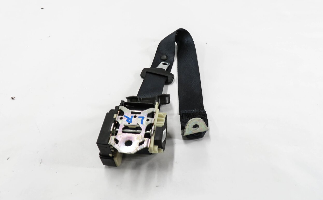 Thumbnail 3: 2010 RANGE ROVER (L322) REAR SEAT - LEFT SEATBELT RETRACTOR (BLACK)