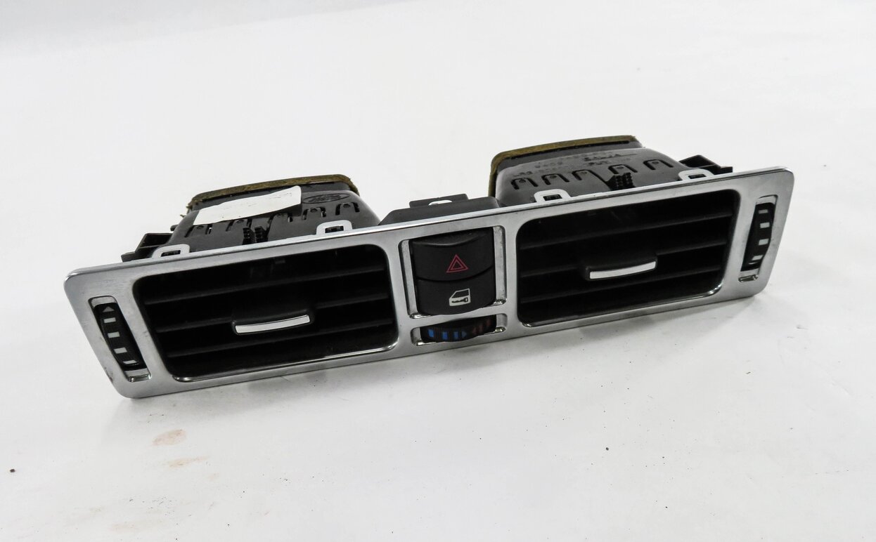 2010 RANGE ROVER (L322) FRONT CENTER DASH HEATER A/C AIR VENT w/ HAZARD LOCK