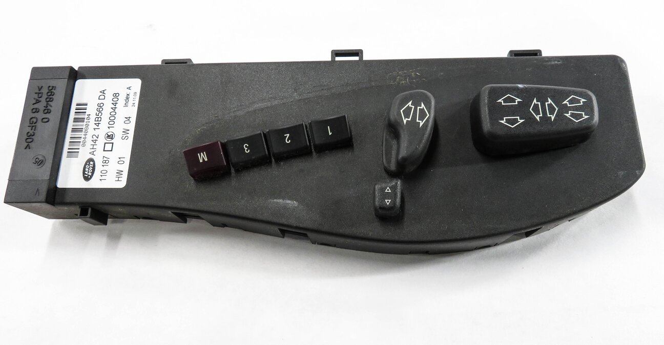 Thumbnail 3: 2010 RANGE ROVER (L322) LEFT FRONT DRIVER MEMORY SEAT ADJUSTMENT SWITCH