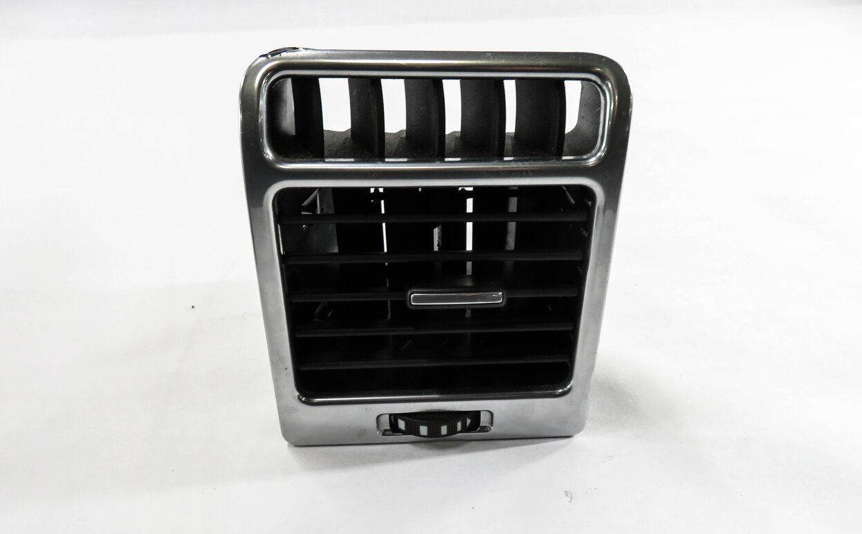 Thumbnail 2: 2010 RANGE ROVER (L322) RIGHT FRONT PASSENGE RDASH OUTER HEATER A/C AIR VENT