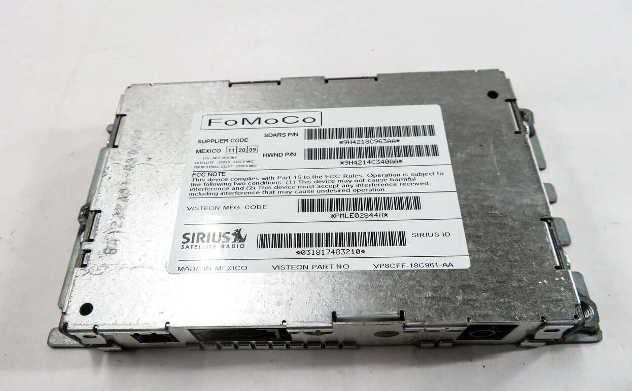 Thumbnail 2: 2007-2012 LR3 - RANGE ROVER SPORT (L320) SIRIUS SATELLITE RADIO RECEIVER MODULE