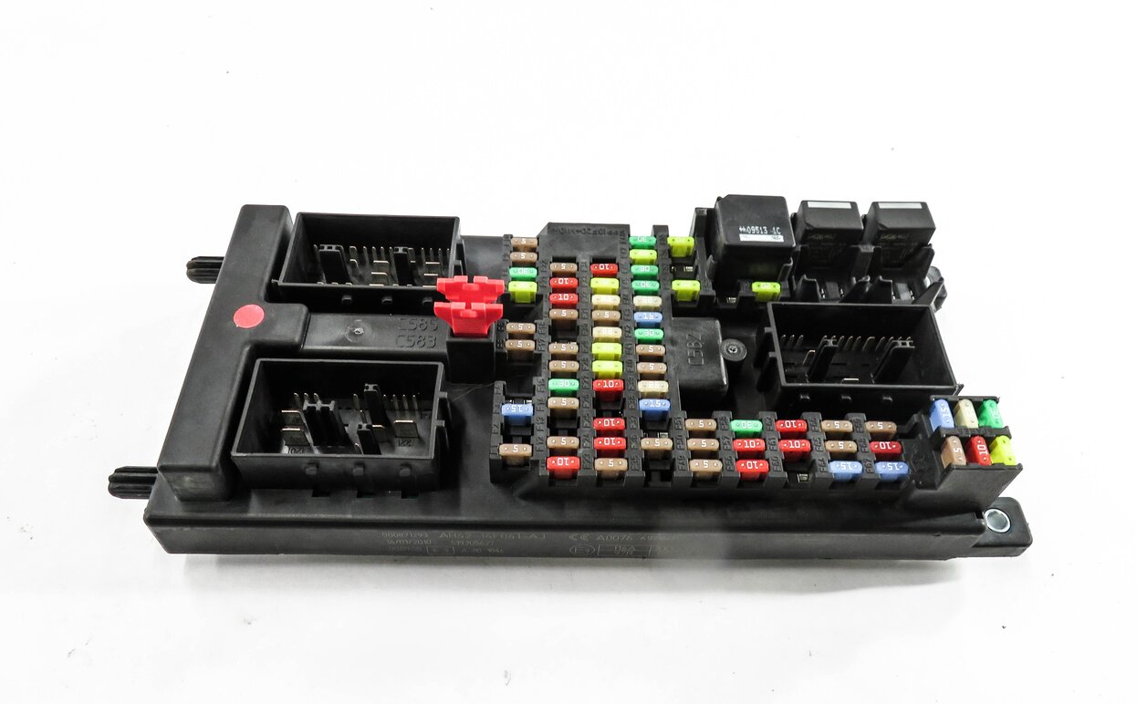 Thumbnail 4: 10-12 RANGE ROVER (L322) 5.0L ENGINE ECM BCM IMMOBILIZER MODULE KEY SET (NON SC)