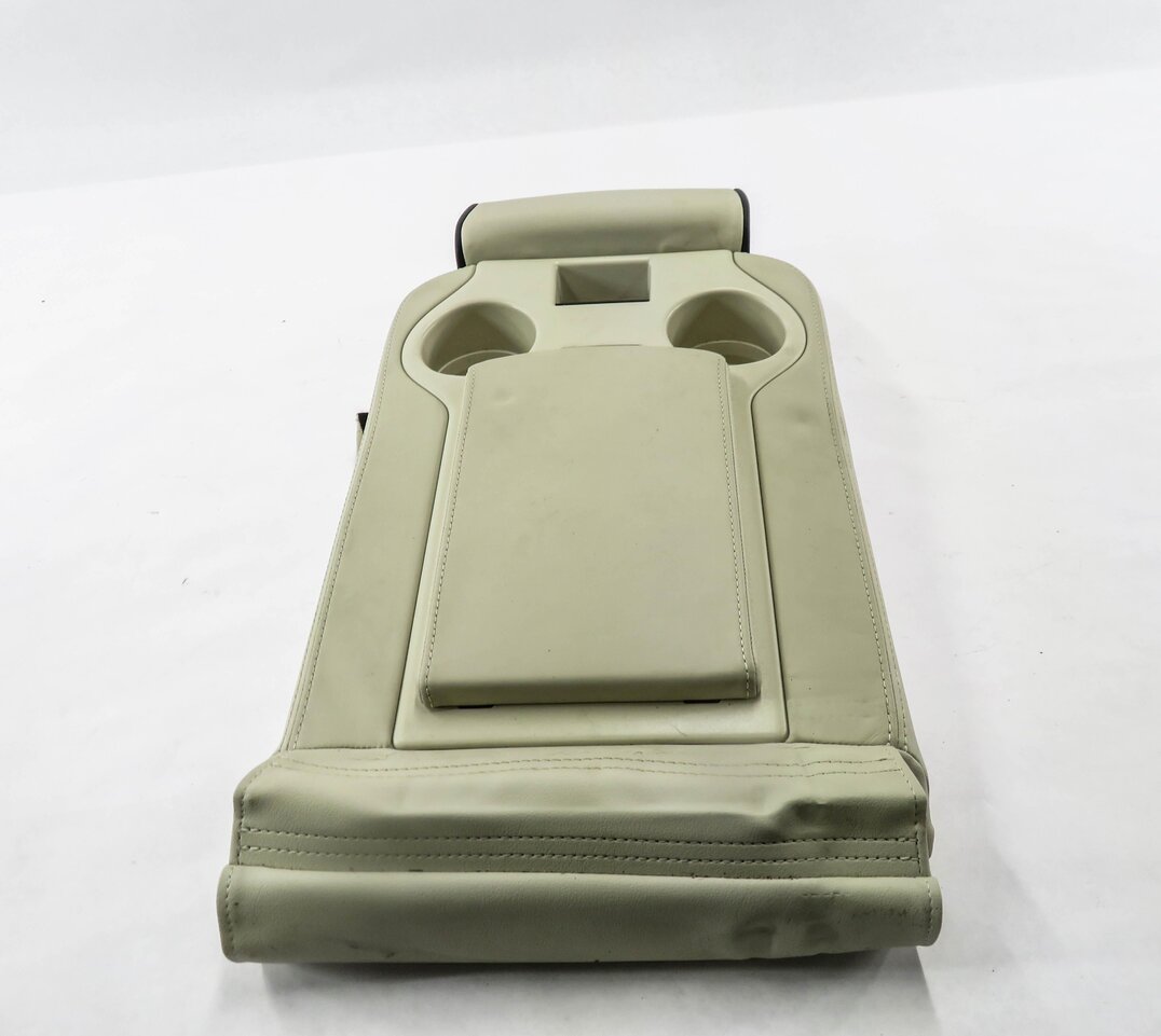 2010 RANGE ROVER (L322) REAR SEAT ARMREST CUP HOLDER CENTER HEADREST (IVORY)