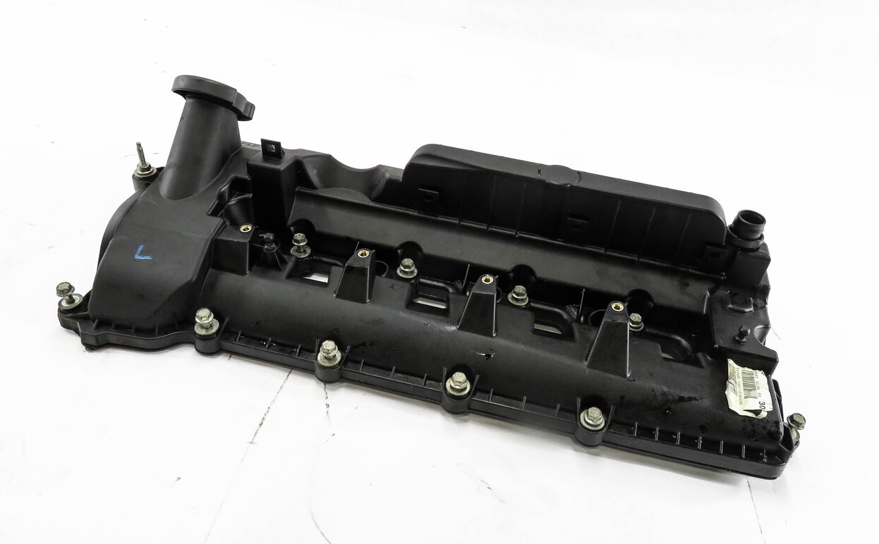 10-18 RANGE ROVER SPORT (L320 L322 L494 L405) 5.0L V8 - LEFT ENGINE VALVE COVER