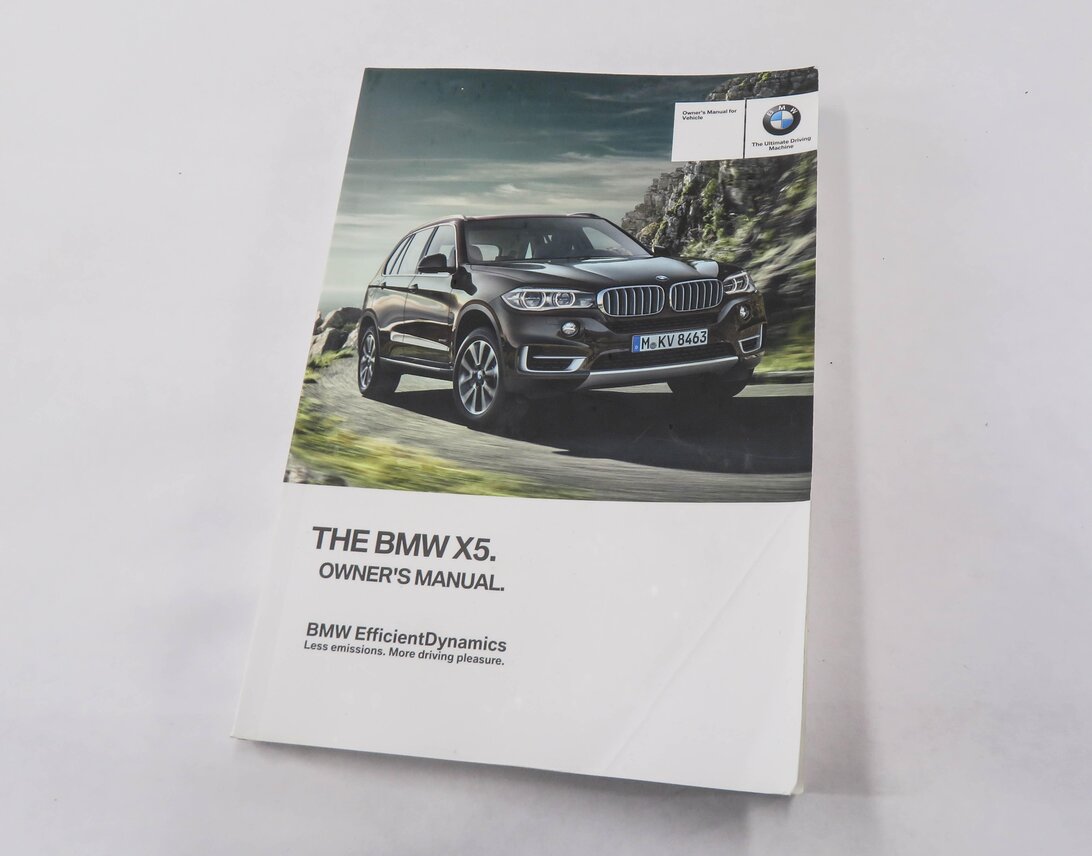 Thumbnail 10: 2014 BMW X5 (F15) OWNERS MANUAL BOOK BOOKLET GUIDE SET w/ CASE