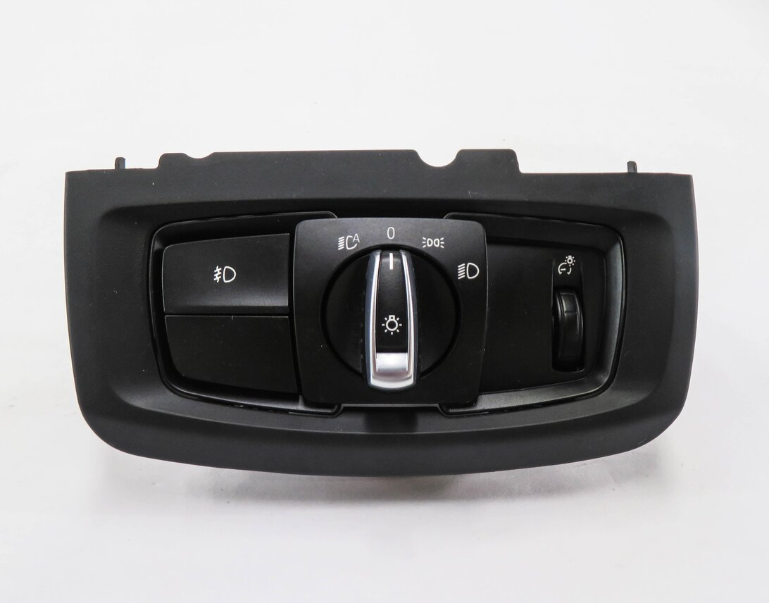 Thumbnail 2: 2014-2018 BMW X5 (F15) HEADLIGHT SWITCH (BLACK)