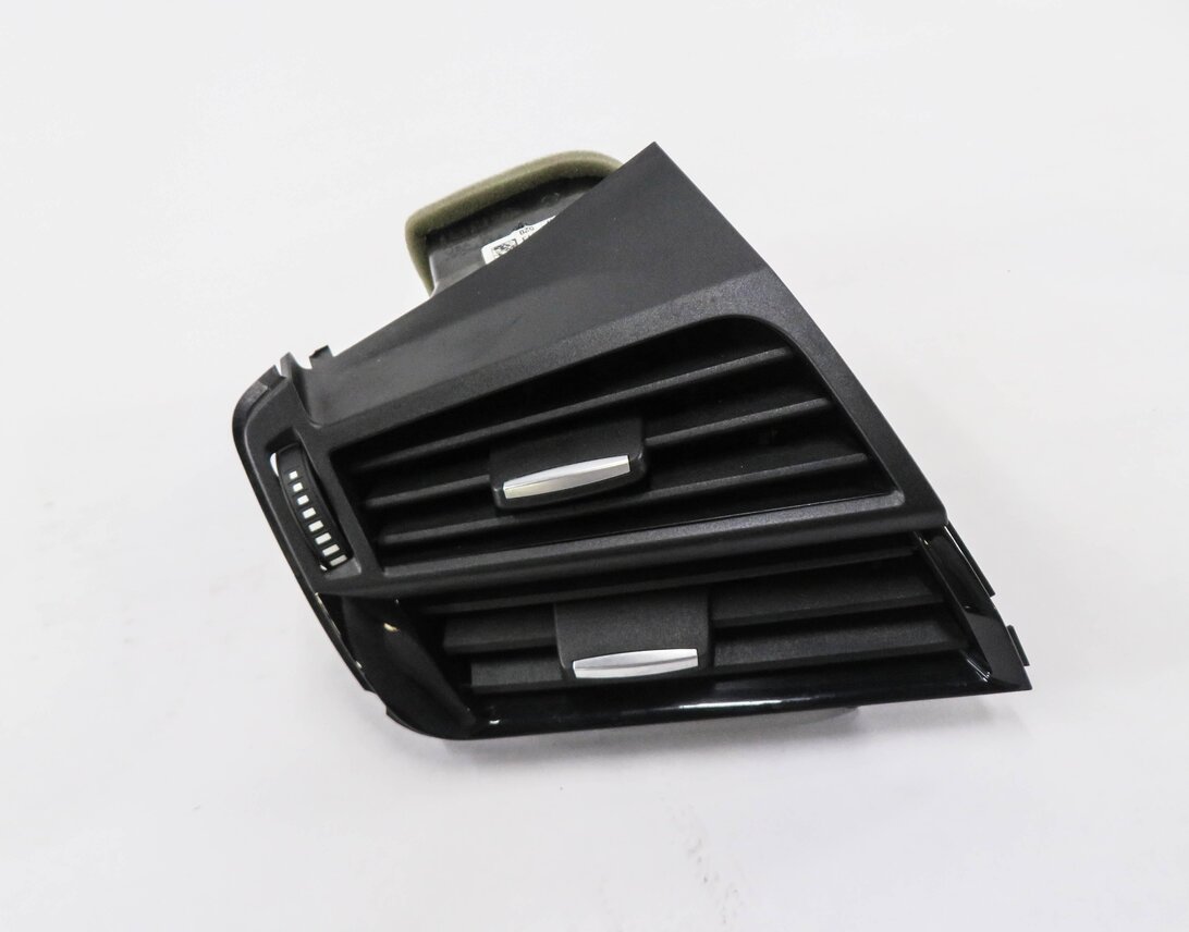 2014 BMW X5 (F15) LEFT FRONT DRIVER DASH HEATER A/C AIR VENT